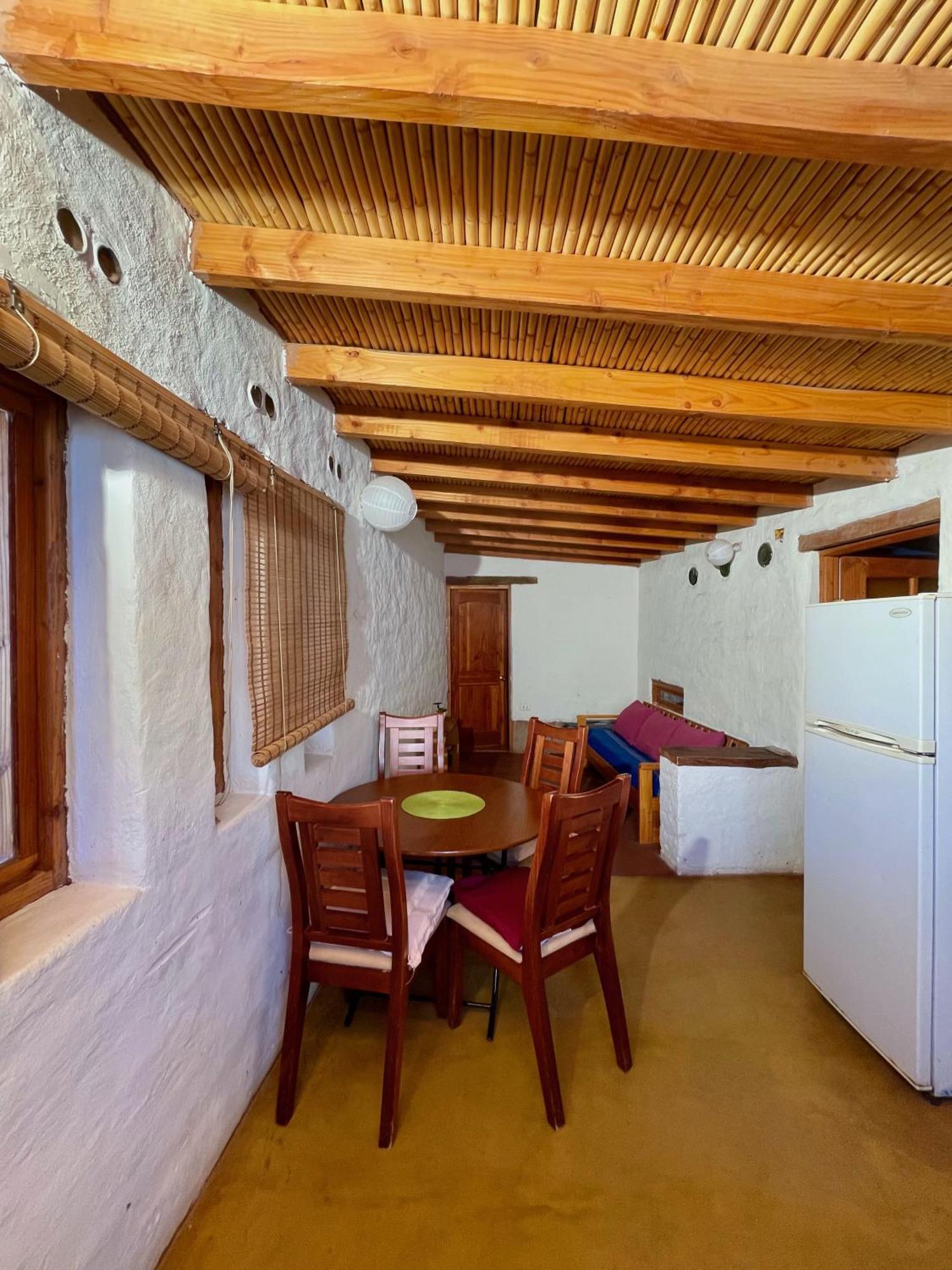 Вилла Casa Adobe - Tranquilidad En El Desierto De Atacama Сан-Педро-де-Атакама Экстерьер фото
